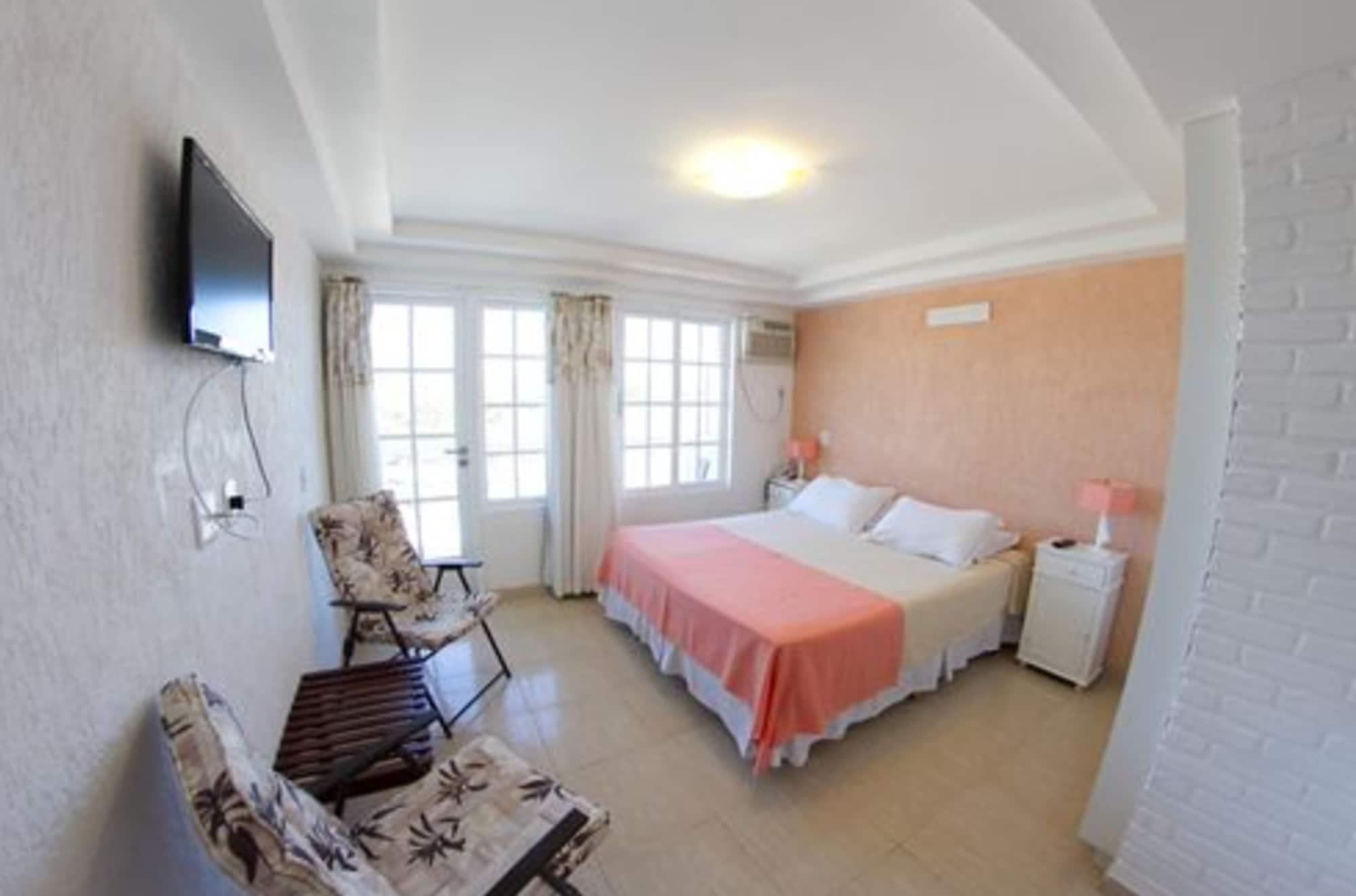 Pensão Residencial Portoveleiro 3*